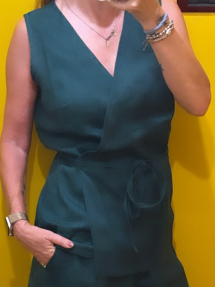 Gilet incrociato in lino verde