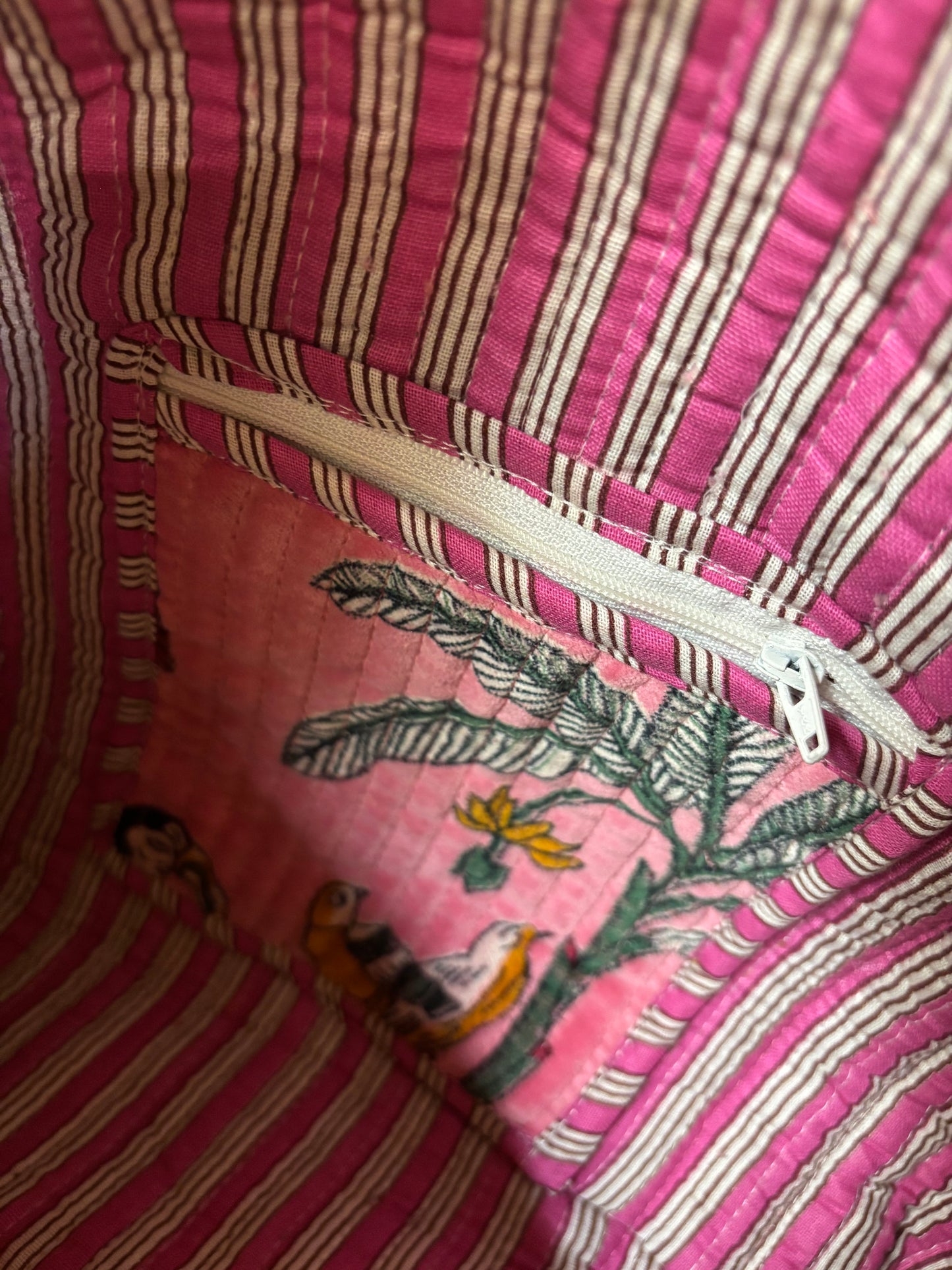 Borsa Weekender in velluto jungle rosa