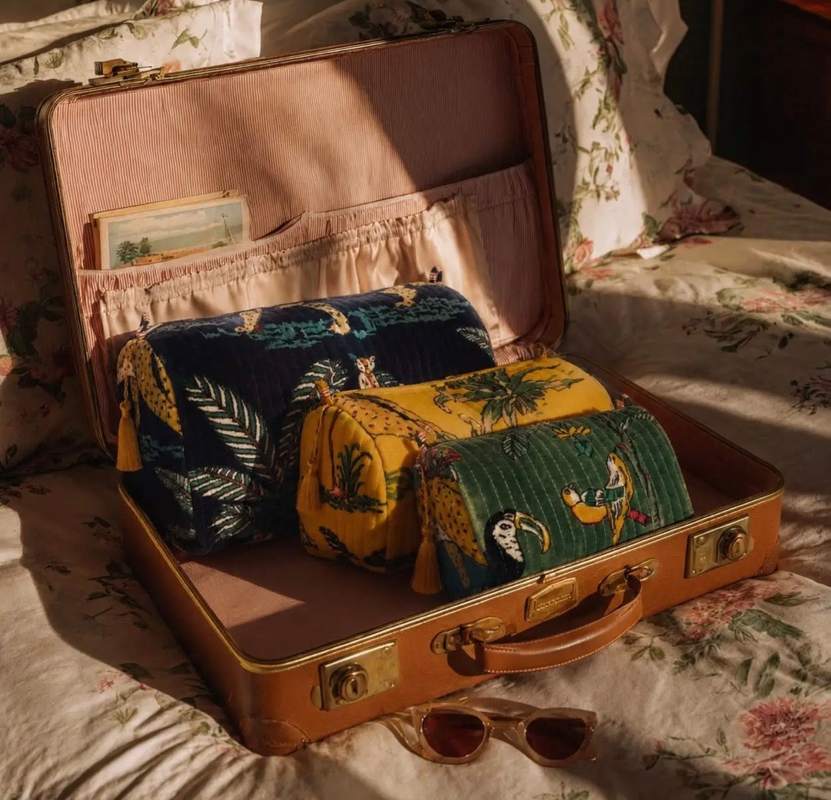 Set da viaggio jungle in velluto 3 colori