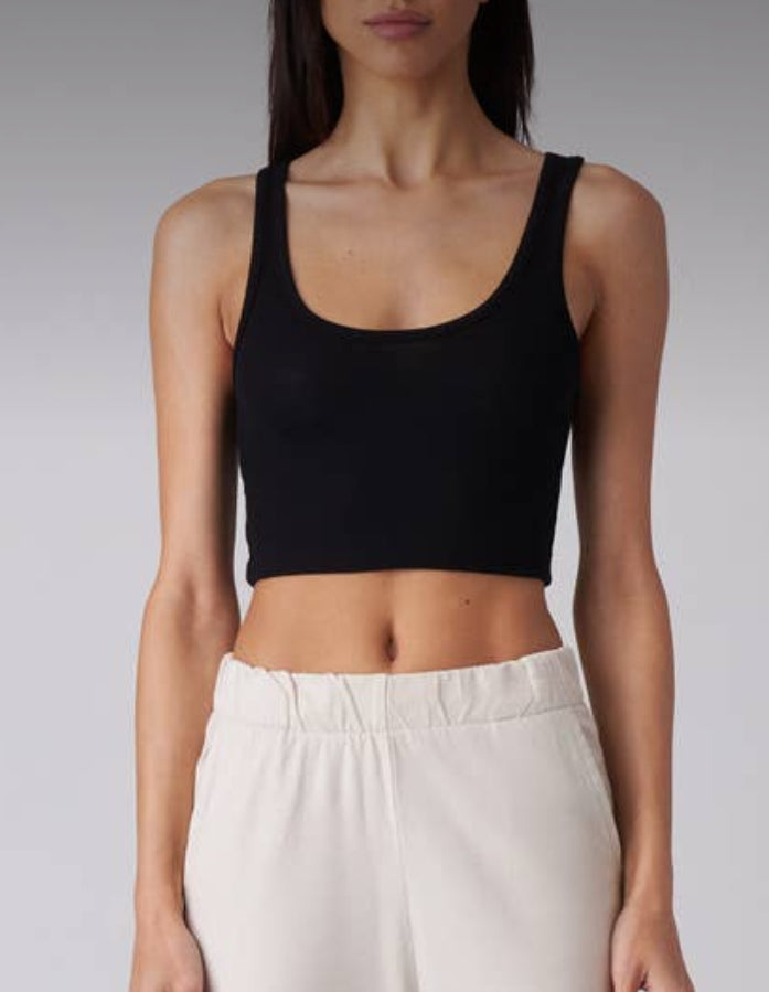 Top costine in modal
