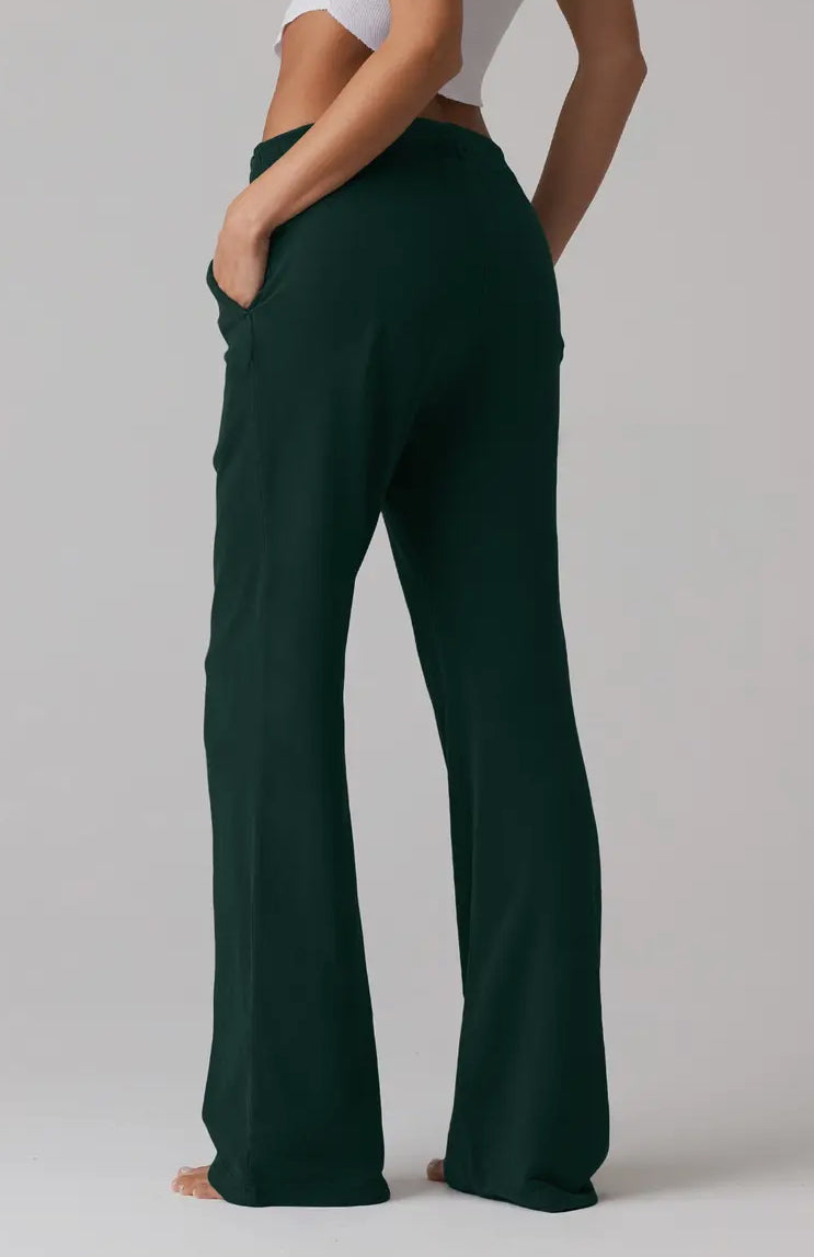 Pantaloni svasati in cotone garzato verde
