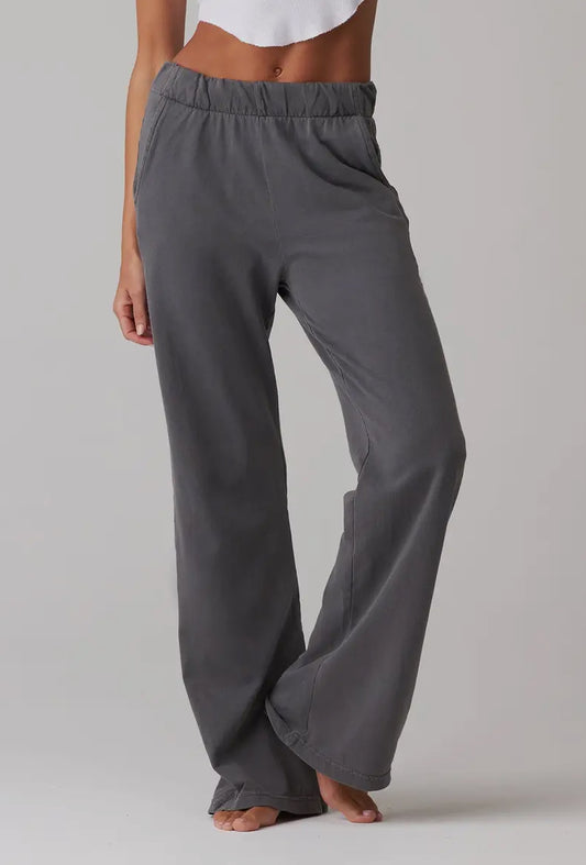 Pantaloni svasati in cotone garzato grigio