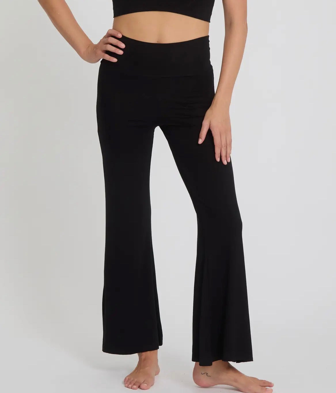 Pantaloni svasati in bamboo ( + colori)