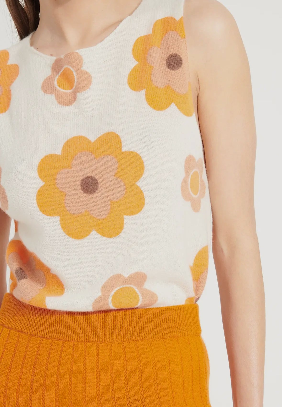 Top in cashmere a fiori
