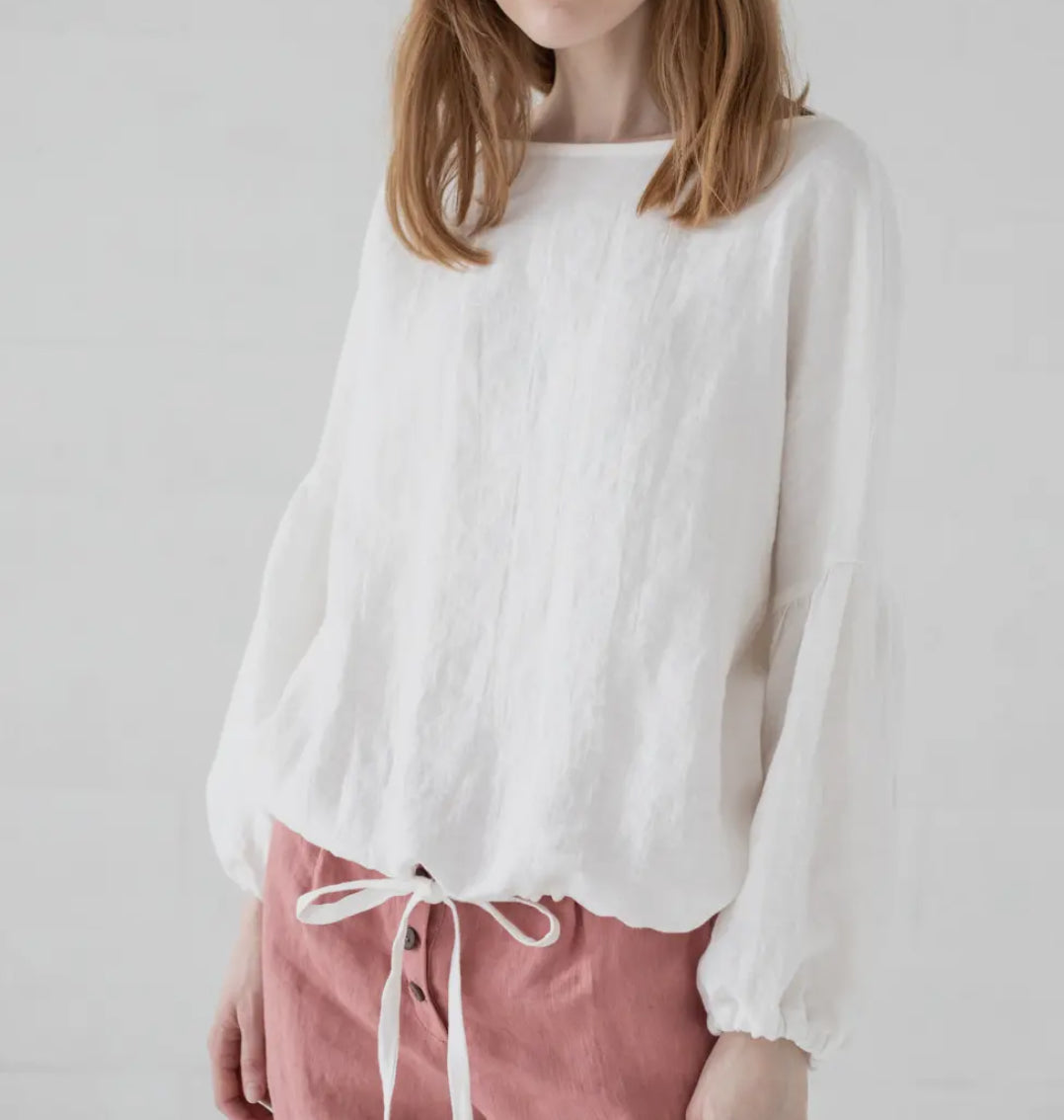 Maglia in lino con coulisse