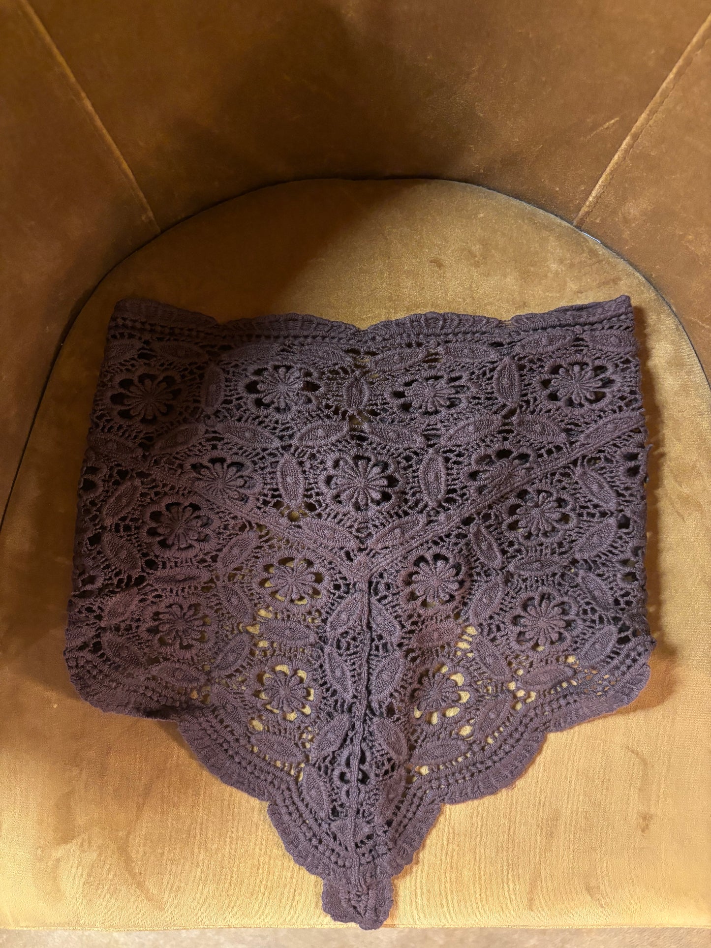 Top bandana all’uncinetto
