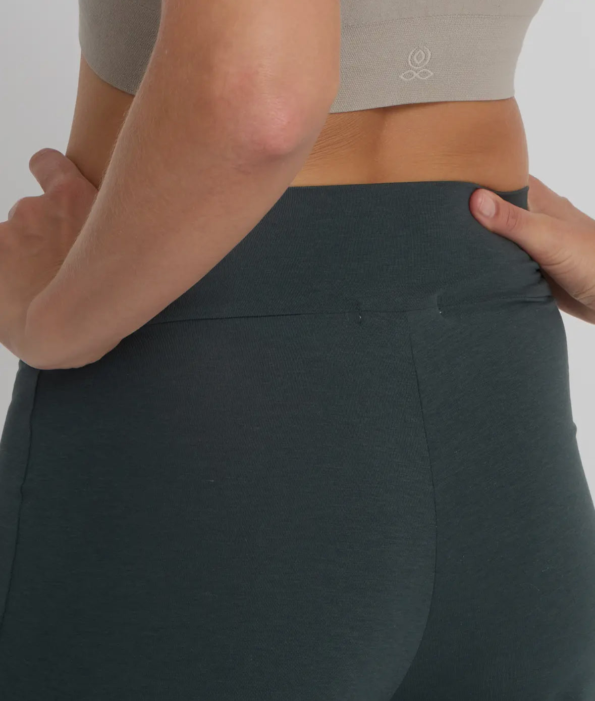 Pantaloni yoga in lyocell YOGA SEARCHER ( + colori)