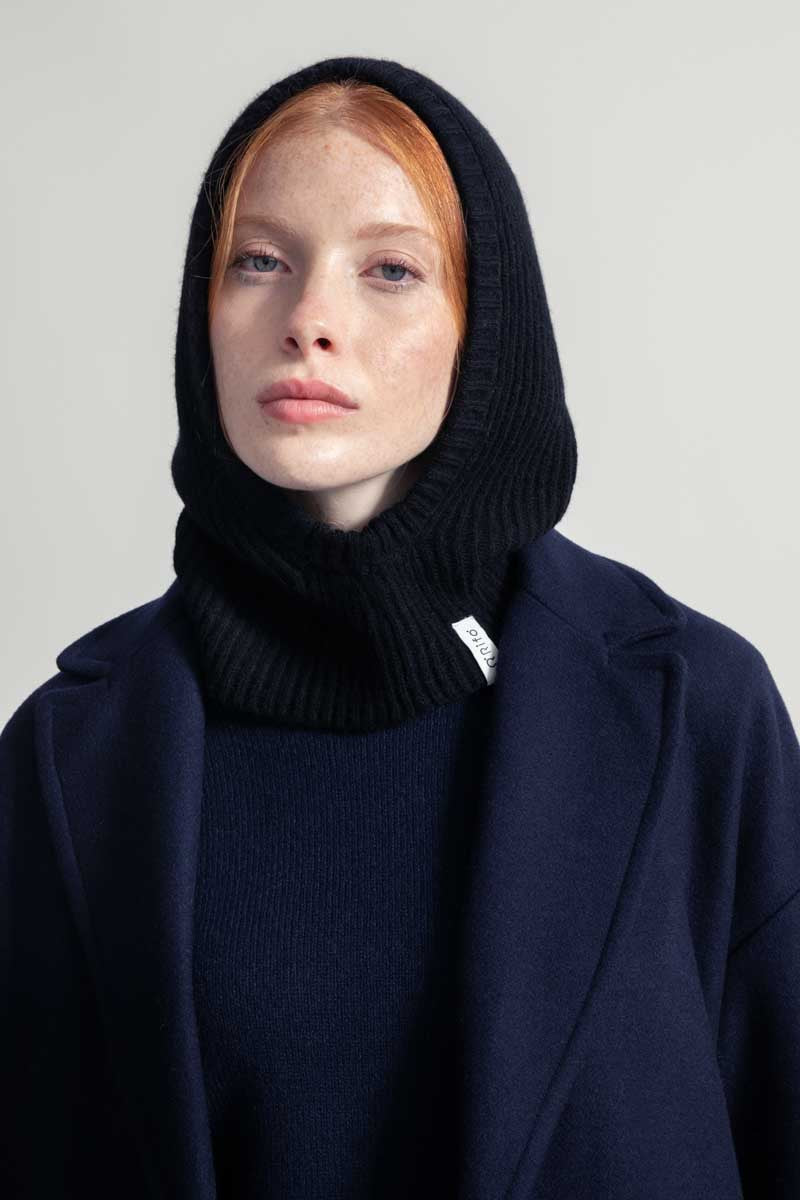 Balaclava unisex in cashmere rigenerato – Passamontagna nero RIFÒ