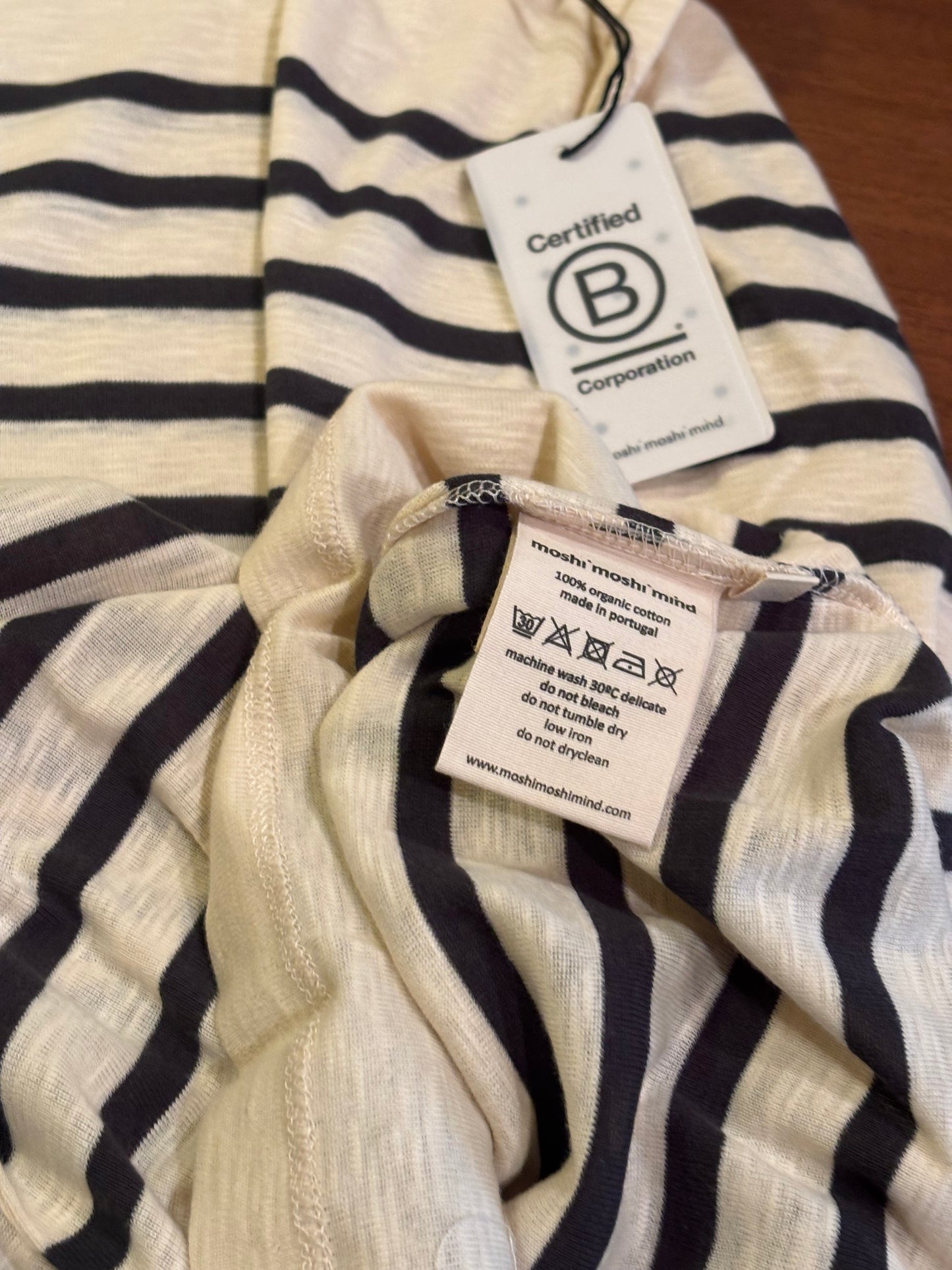 Maglia a righe in cotone biologico
