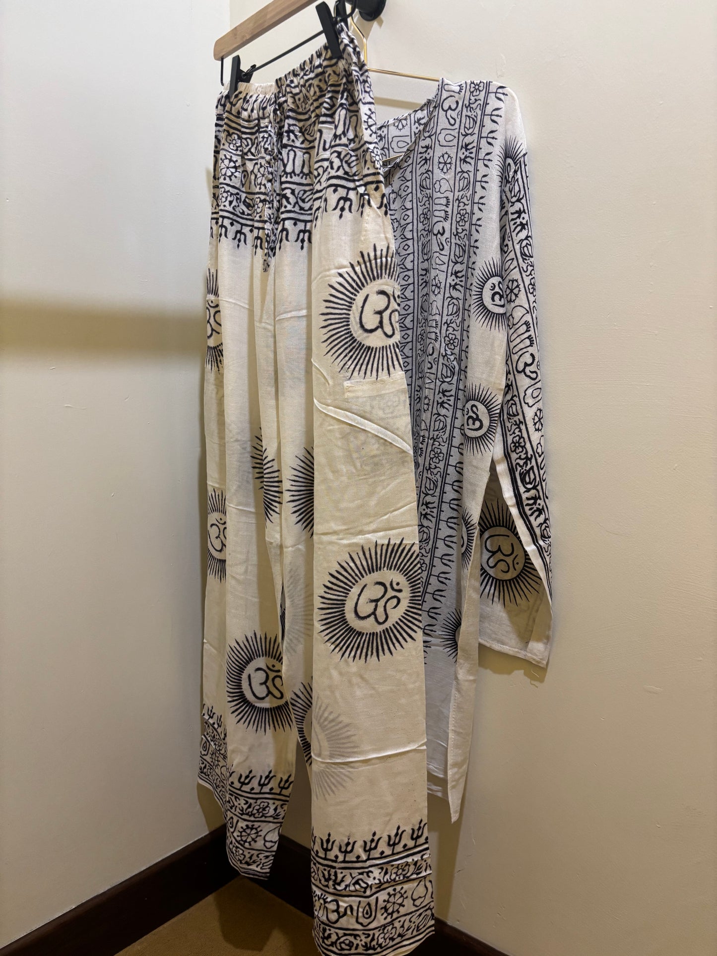 OM 🕉️ set ( + colori)
