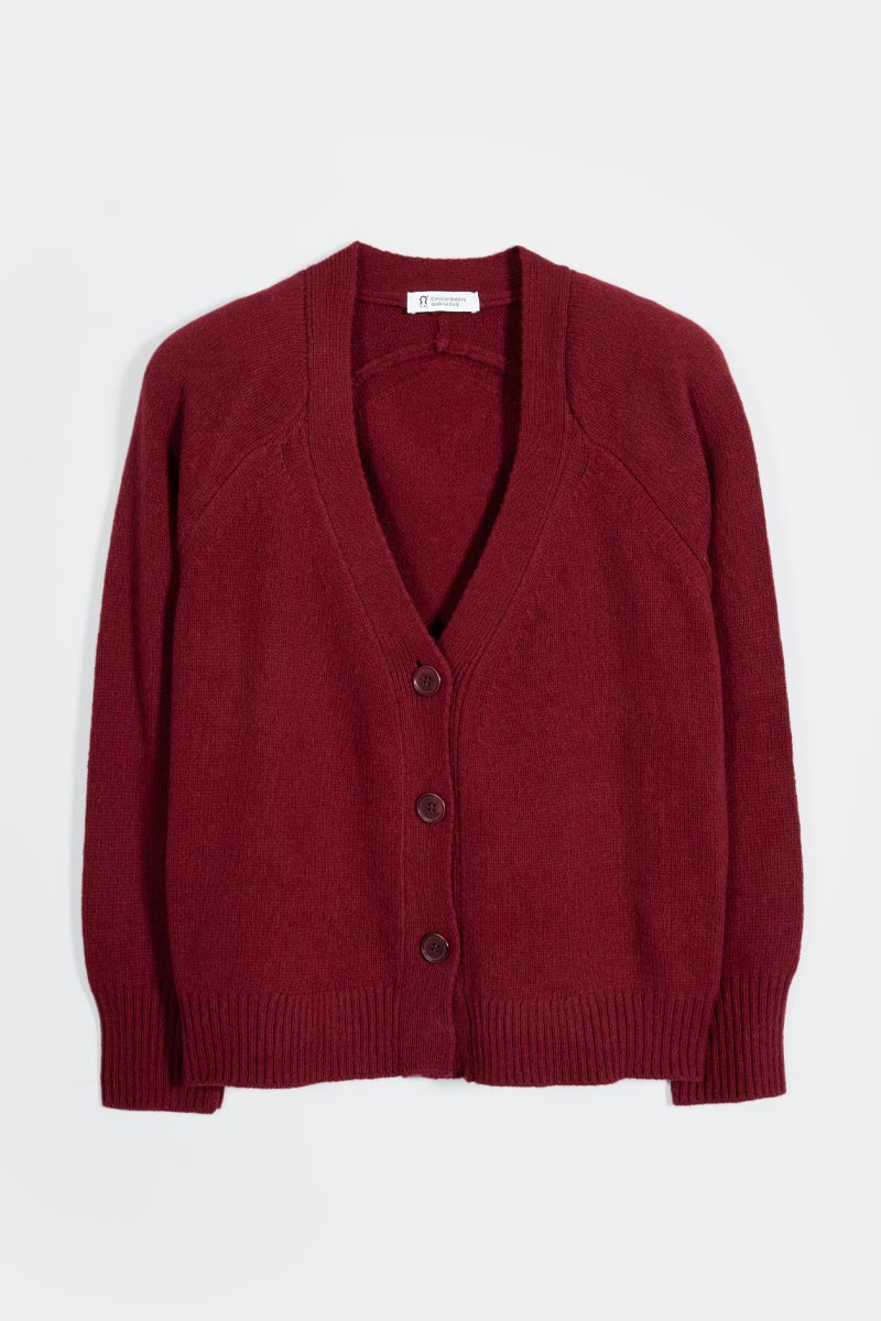 Cardigan corto in cashmere rigenerato – Vinaccia
