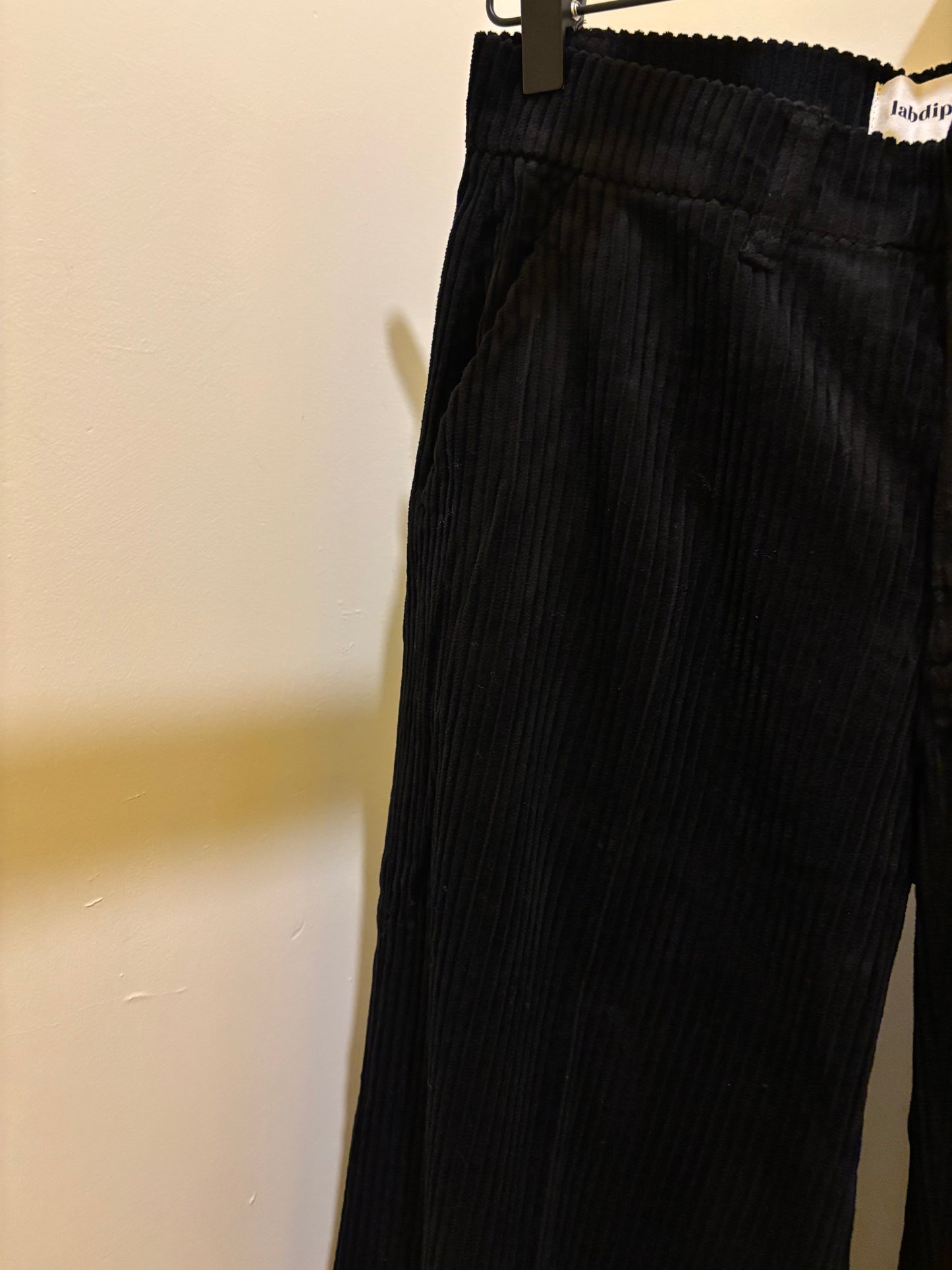 Pantalone in velluto nero