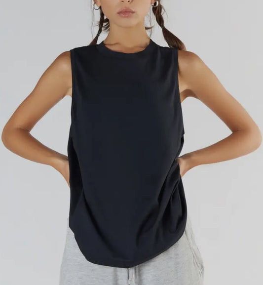 Top smanicato in Tencel