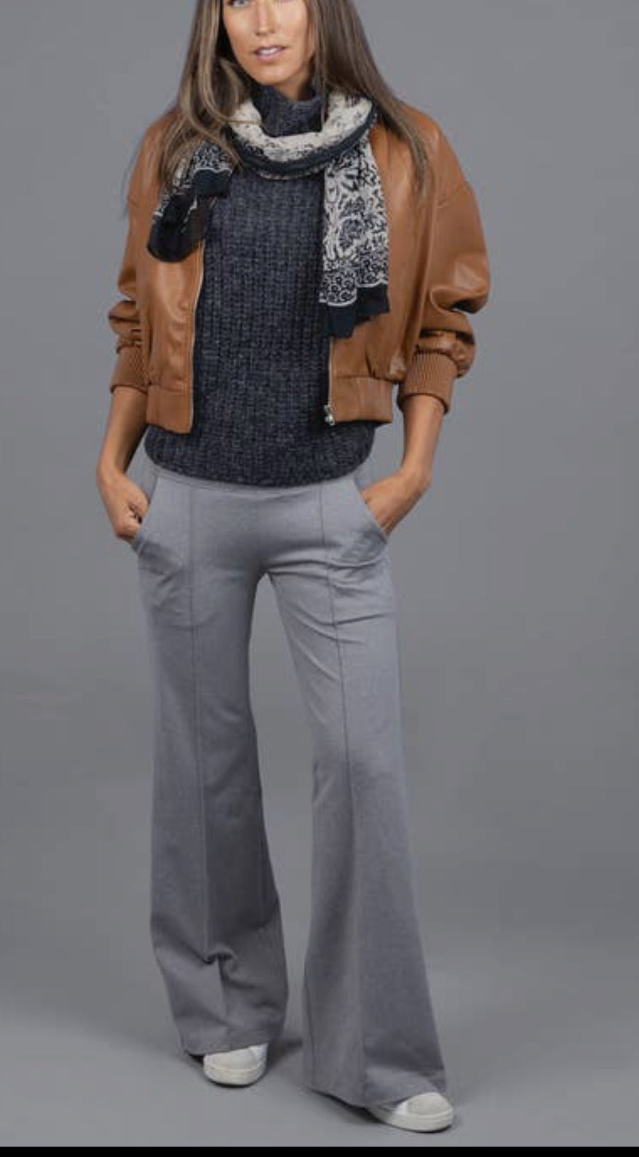 PANTALONI GAMBA LARGA KIRA GRACE