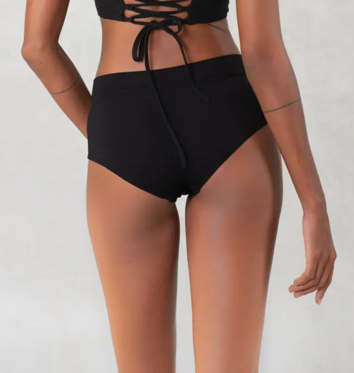 Boxer corti in modal