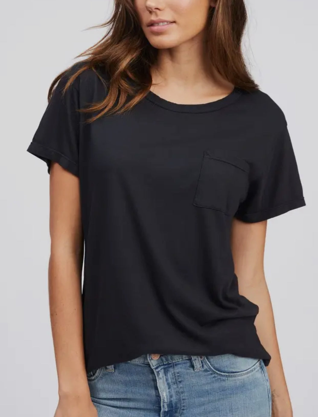 T- shirt con tasca