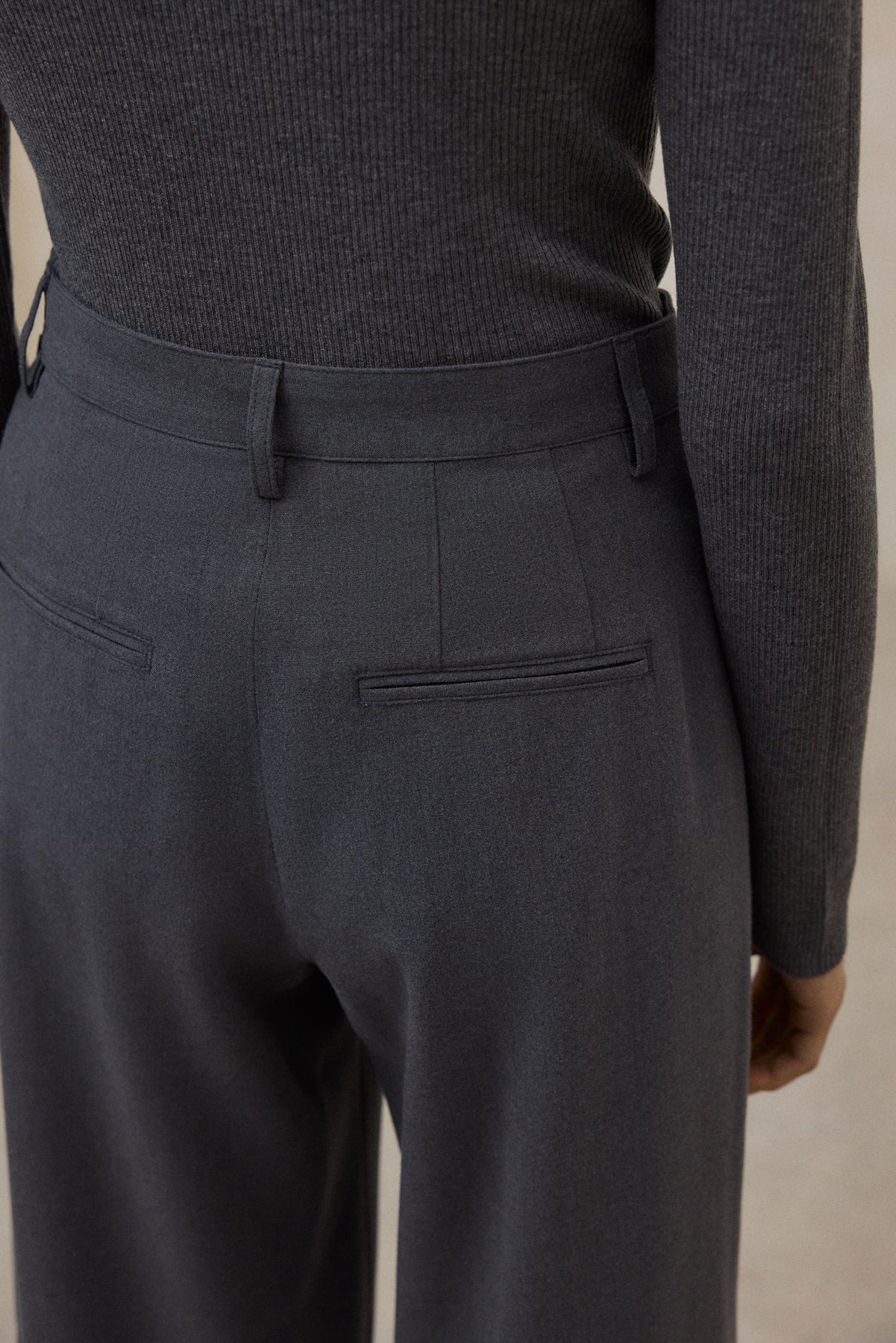Pantaloni sartoriali in tessuto sostenibile - Grigio