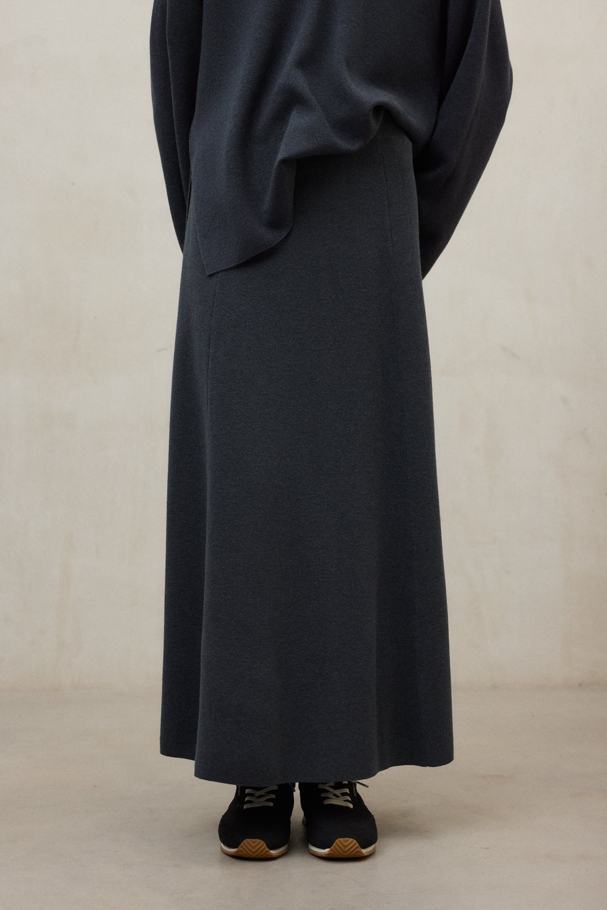 Gonna sostenibile in lana riciclata e TENCEL™ – Blu