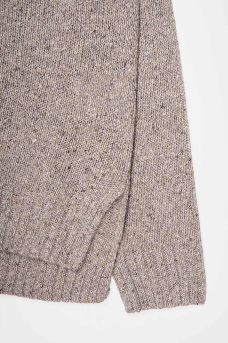 Maglia in cashmere rigenerato – Greige RIFÒ