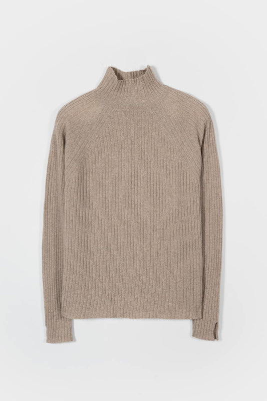 Maglia collo alto in cashmere rigenerato – Sabbia RIFÒ