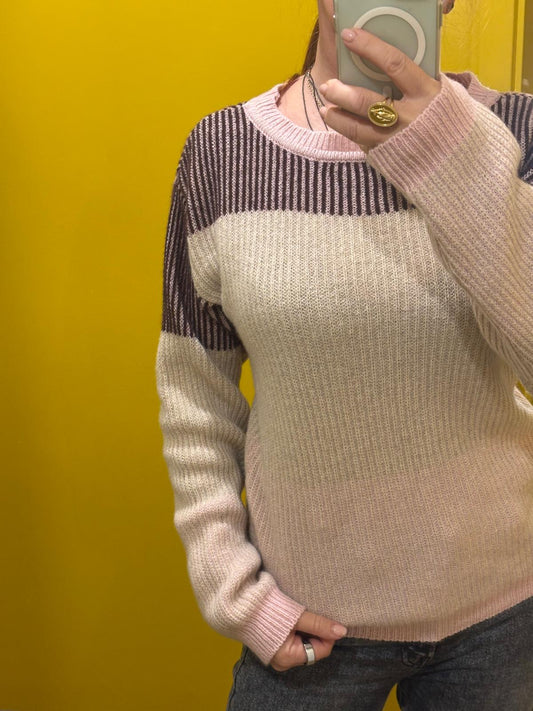 Maglia girocollo in cashmere rigenerato – Rosa cipria e beige RIFÒ