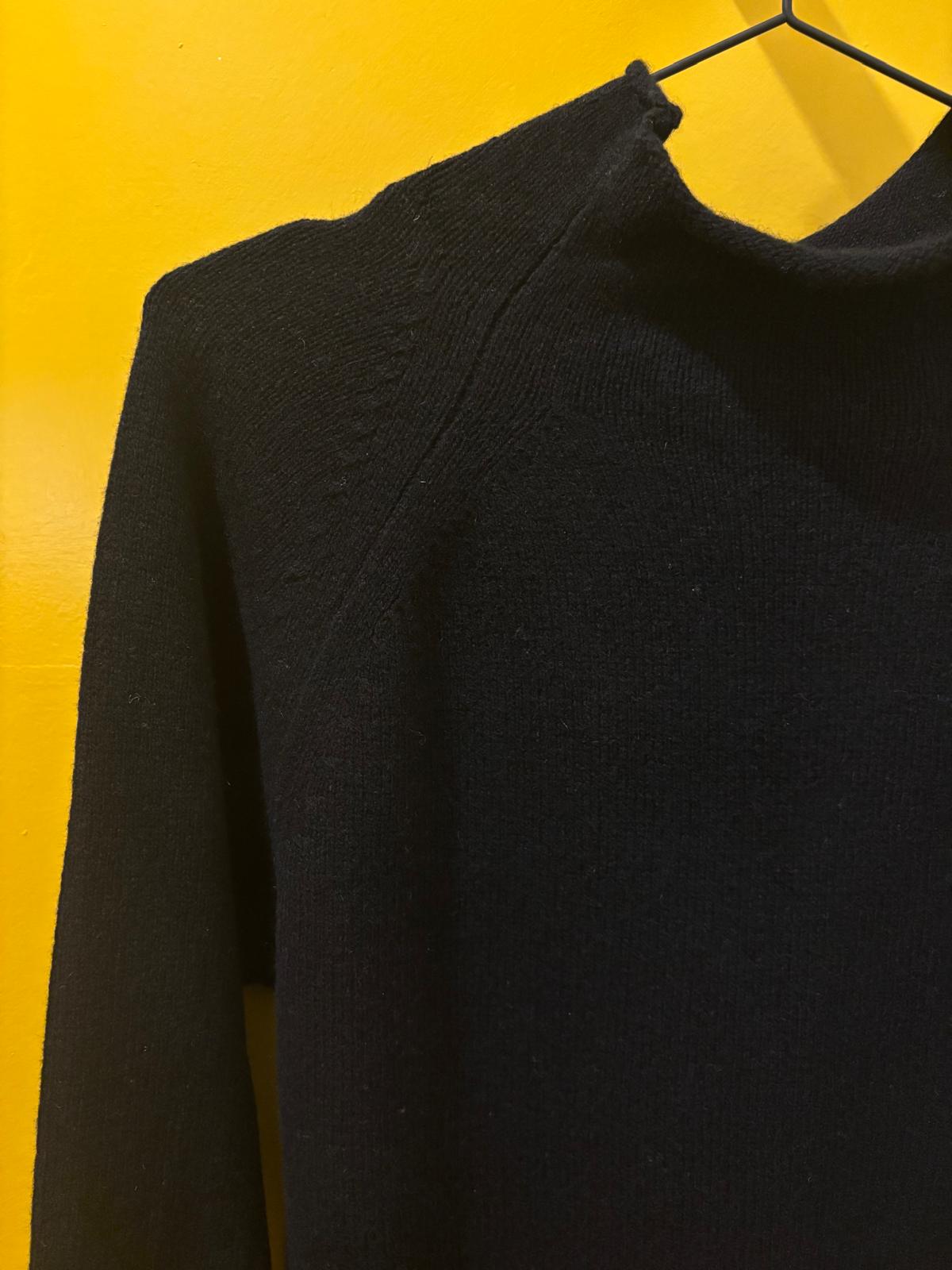 Maglione donna in cashmere rigenerato | Nero