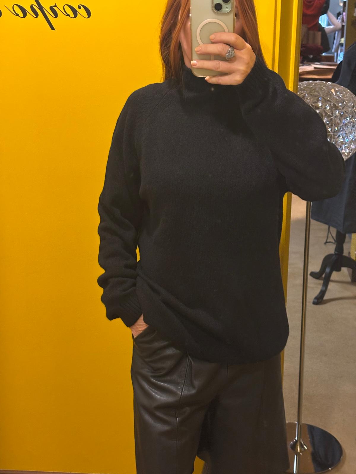 Maglione donna in cashmere rigenerato | Nero