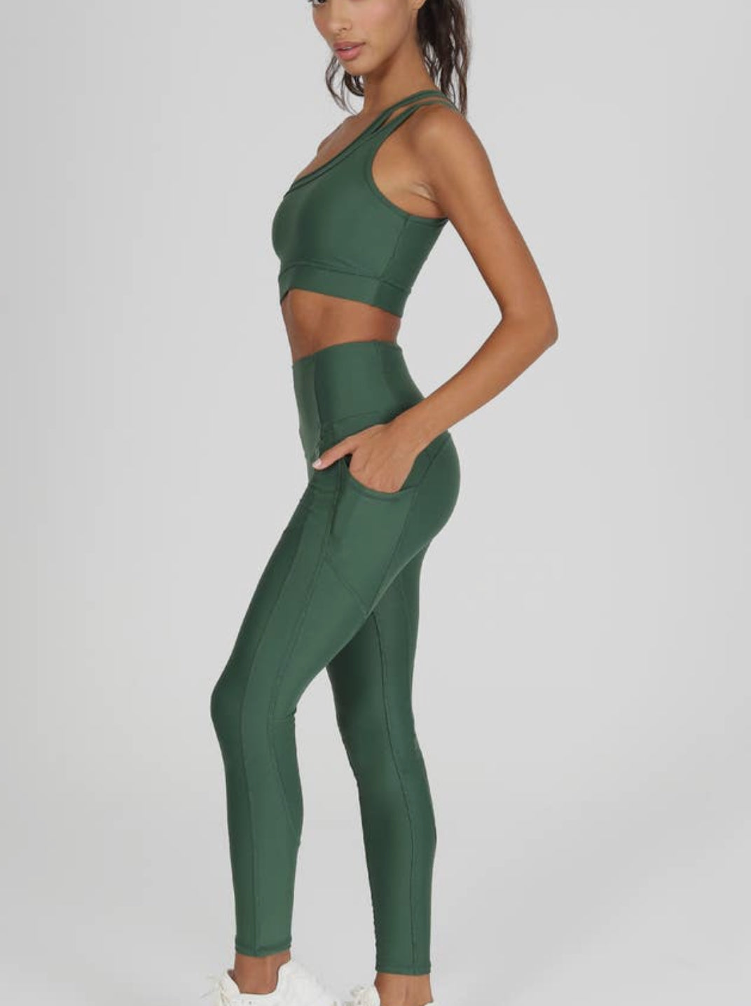 Top KOA YOGA monospalla.