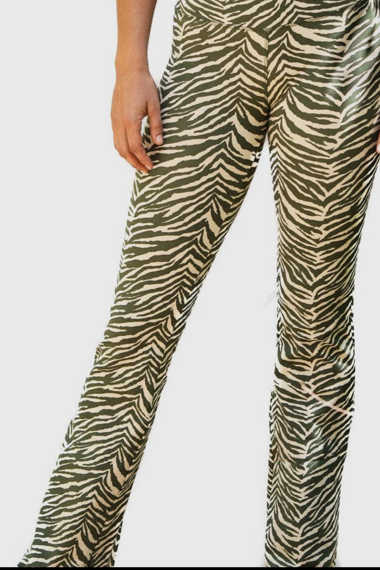 Pantalone a zampa zebrato verde