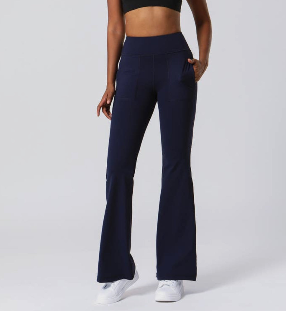 Pantalone EVERYDAY flare a vita alta con tasche