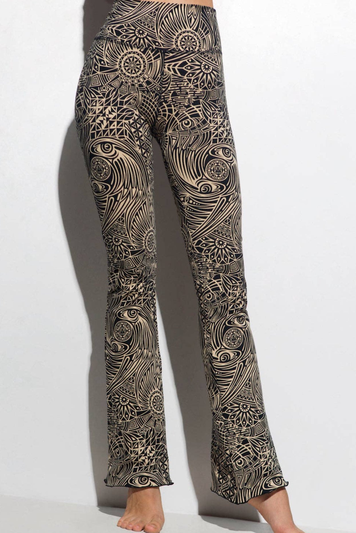 Pantalone  a zampa Tribal