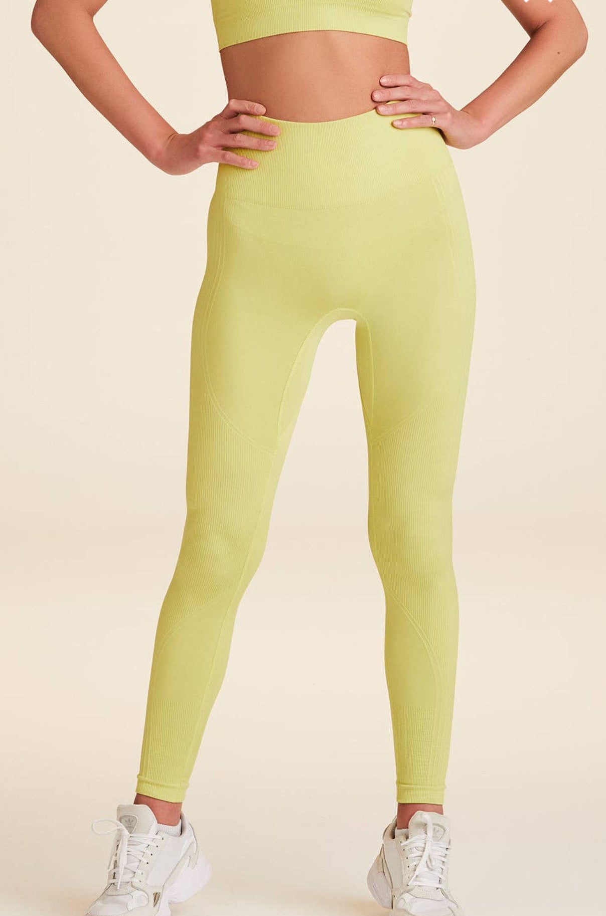 Top + Leggings ALALA