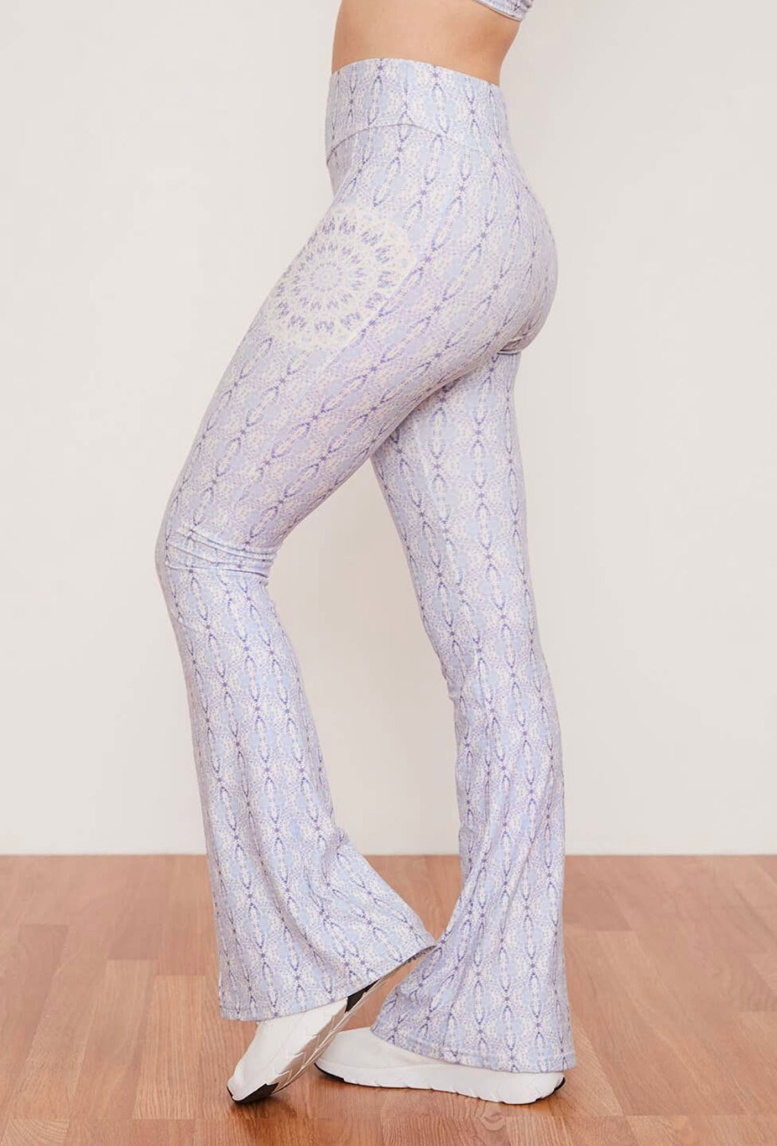 Pantaloni svasati WOLVEN