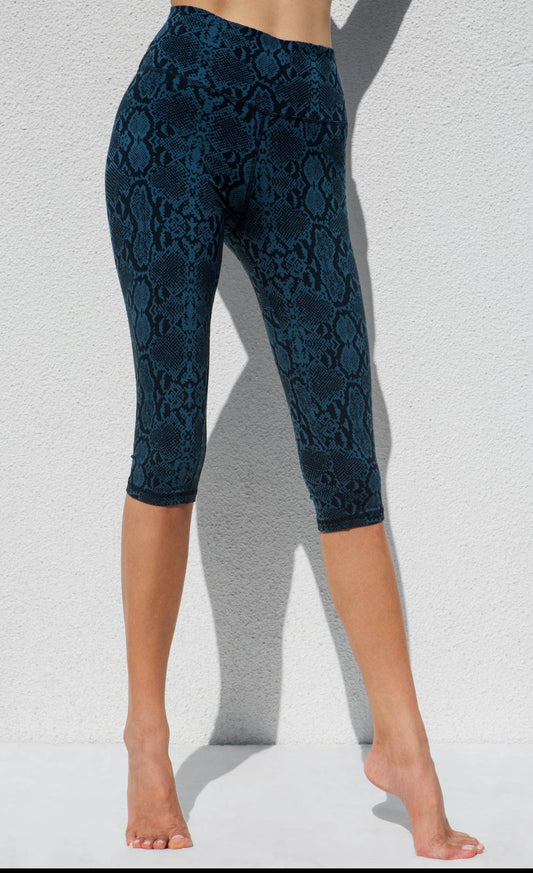 Leggings 3/4 + TOP serpente marino.