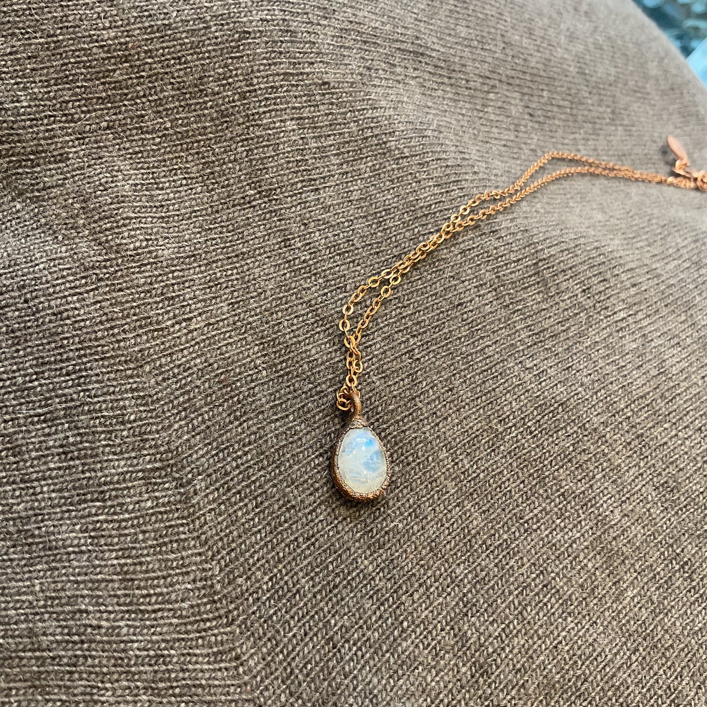 Collana in rame e pietra semi preziosa